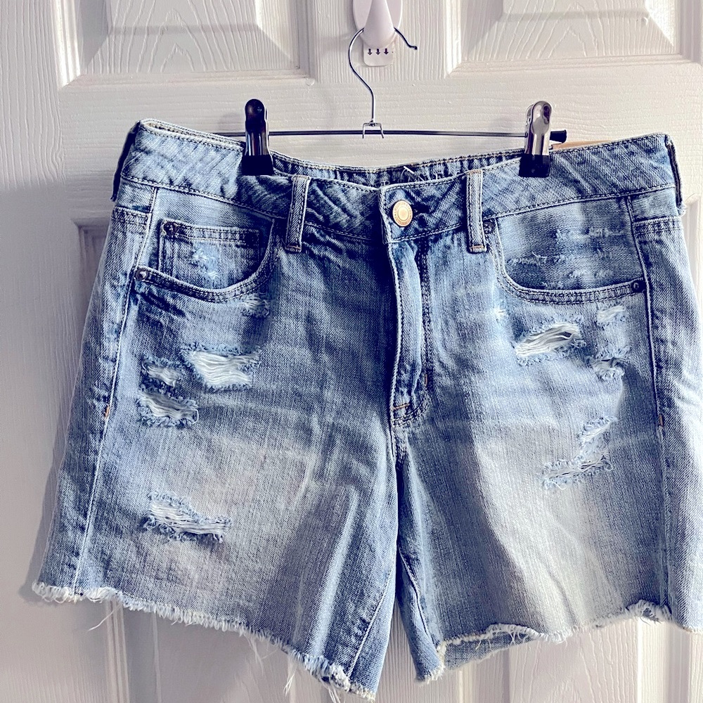 American Eagle Outfitters Light Blue Distressed Denim Shorts